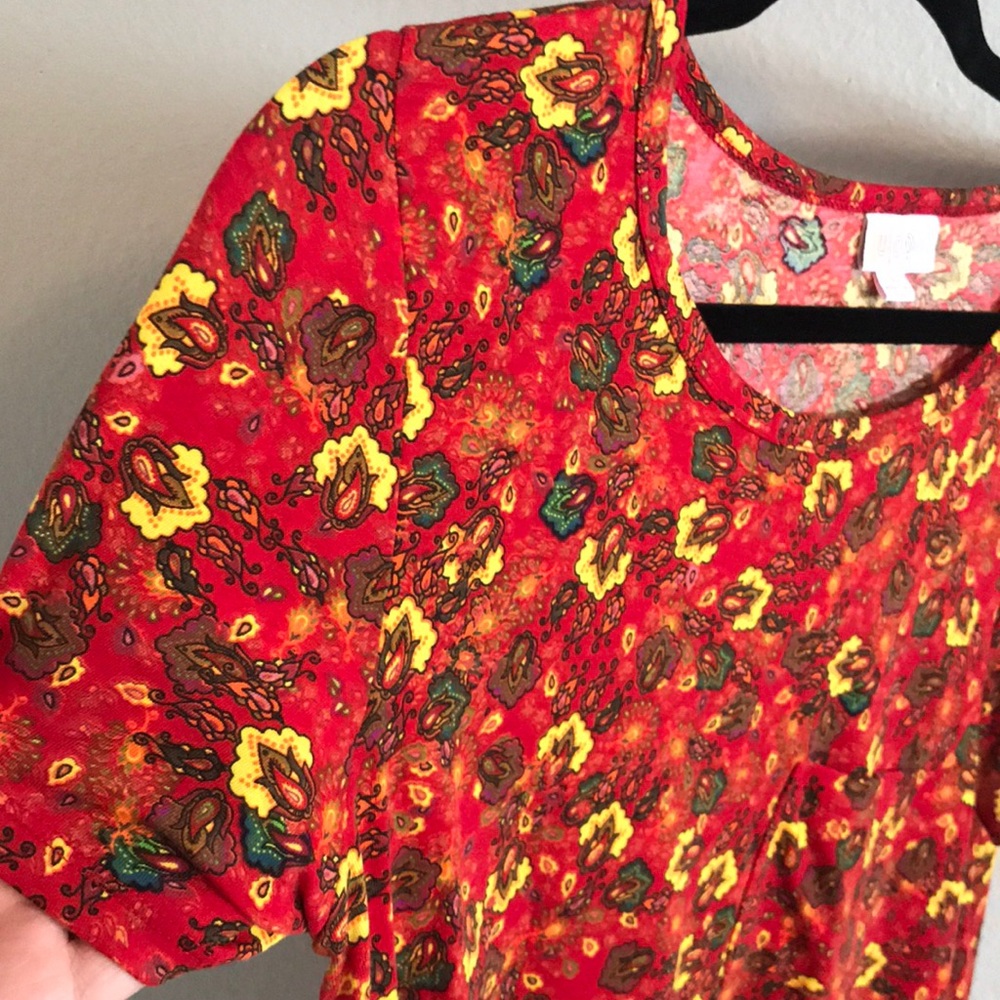 LulaRoe Carly! - Picture 2 of 3